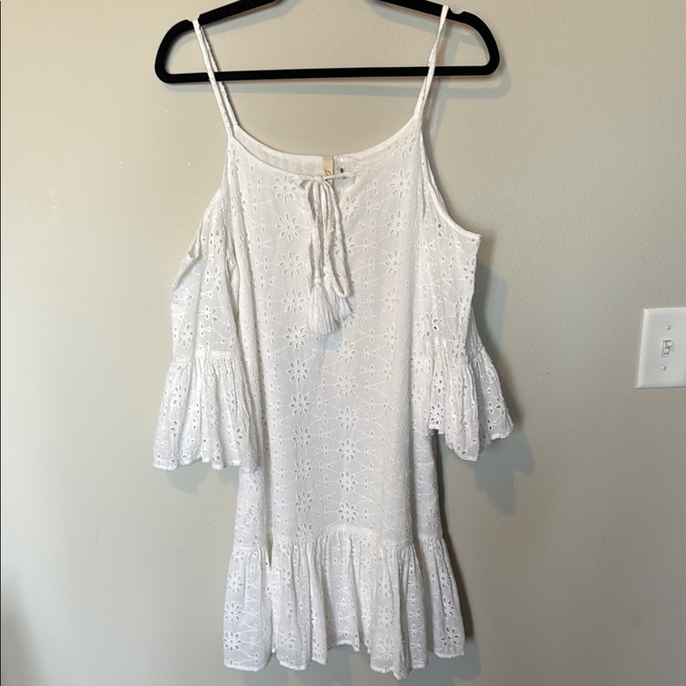 Elan White Eyelet Off Shoulder Knee Dress Bridal Women’s Medium Tassle Flower